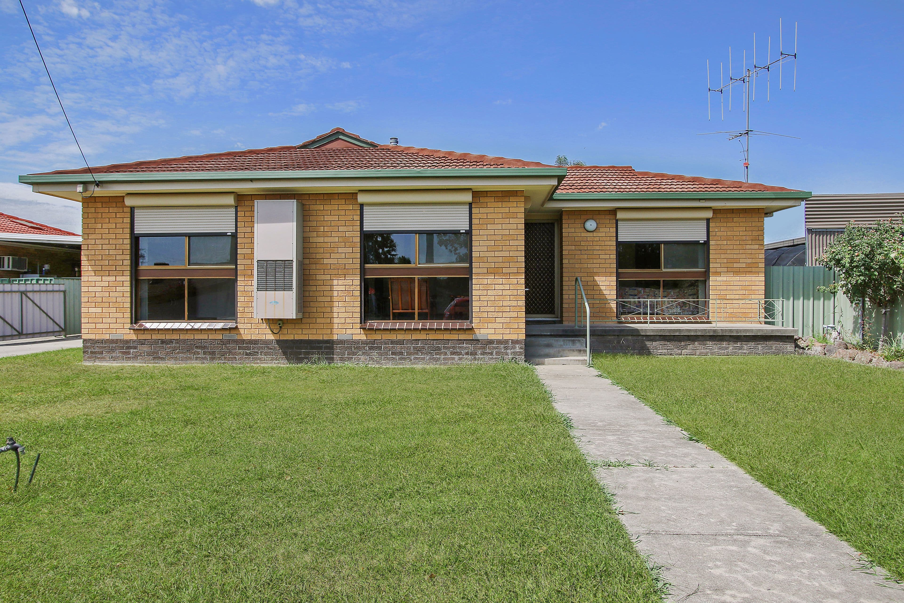335 Lawrence Street, West Wodonga VIC 3690, West Wodonga - Image 1