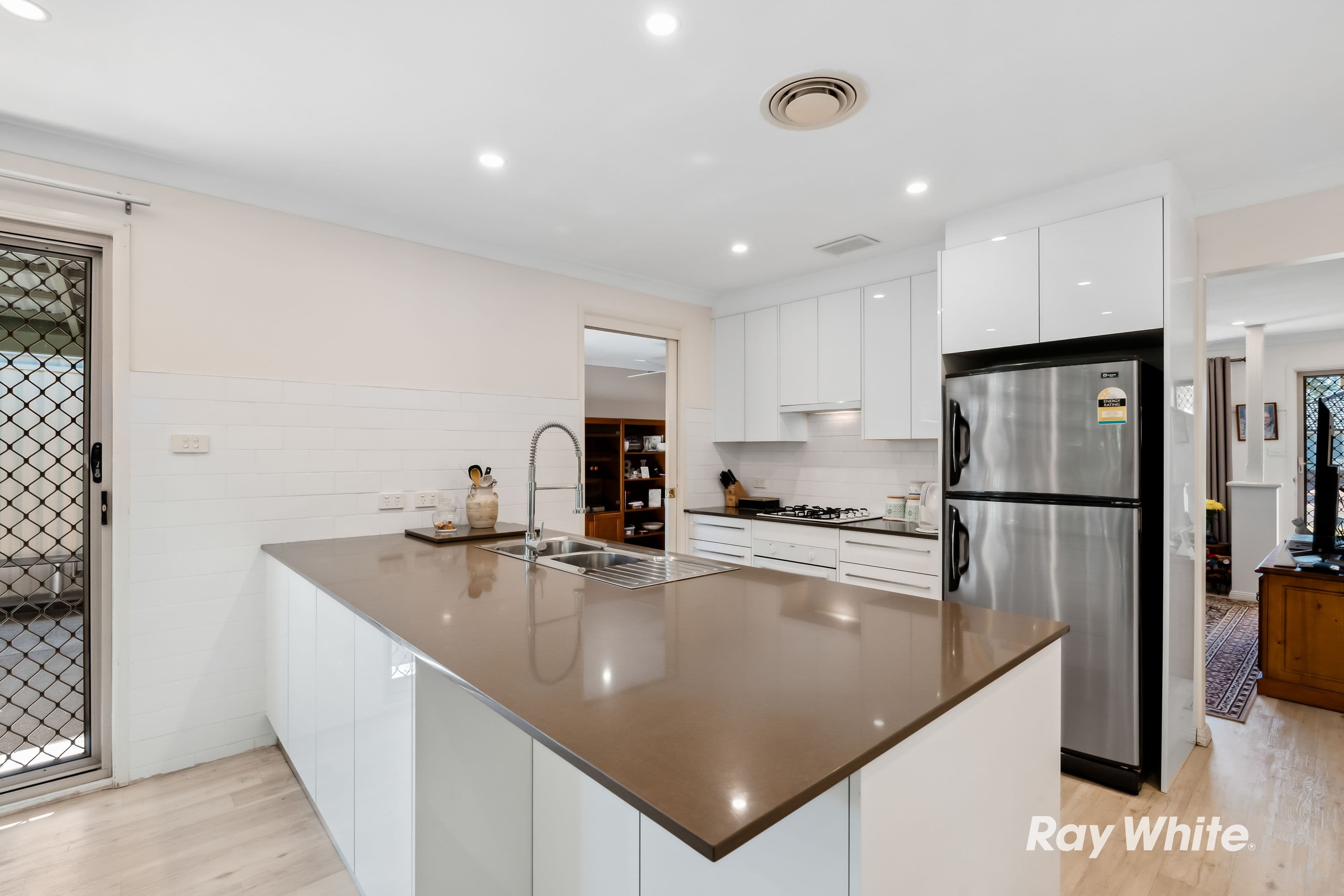 5 Stutt Place, South Windsor NSW 2756, South Windsor - Thumbnail 3