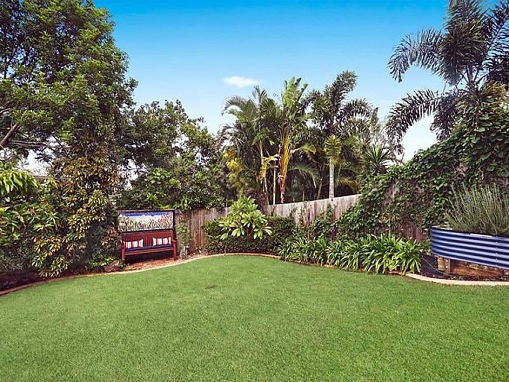 17 Parooba Avenue, CAMP HILL QLD 4152, Camp Hill - Thumbnail 8