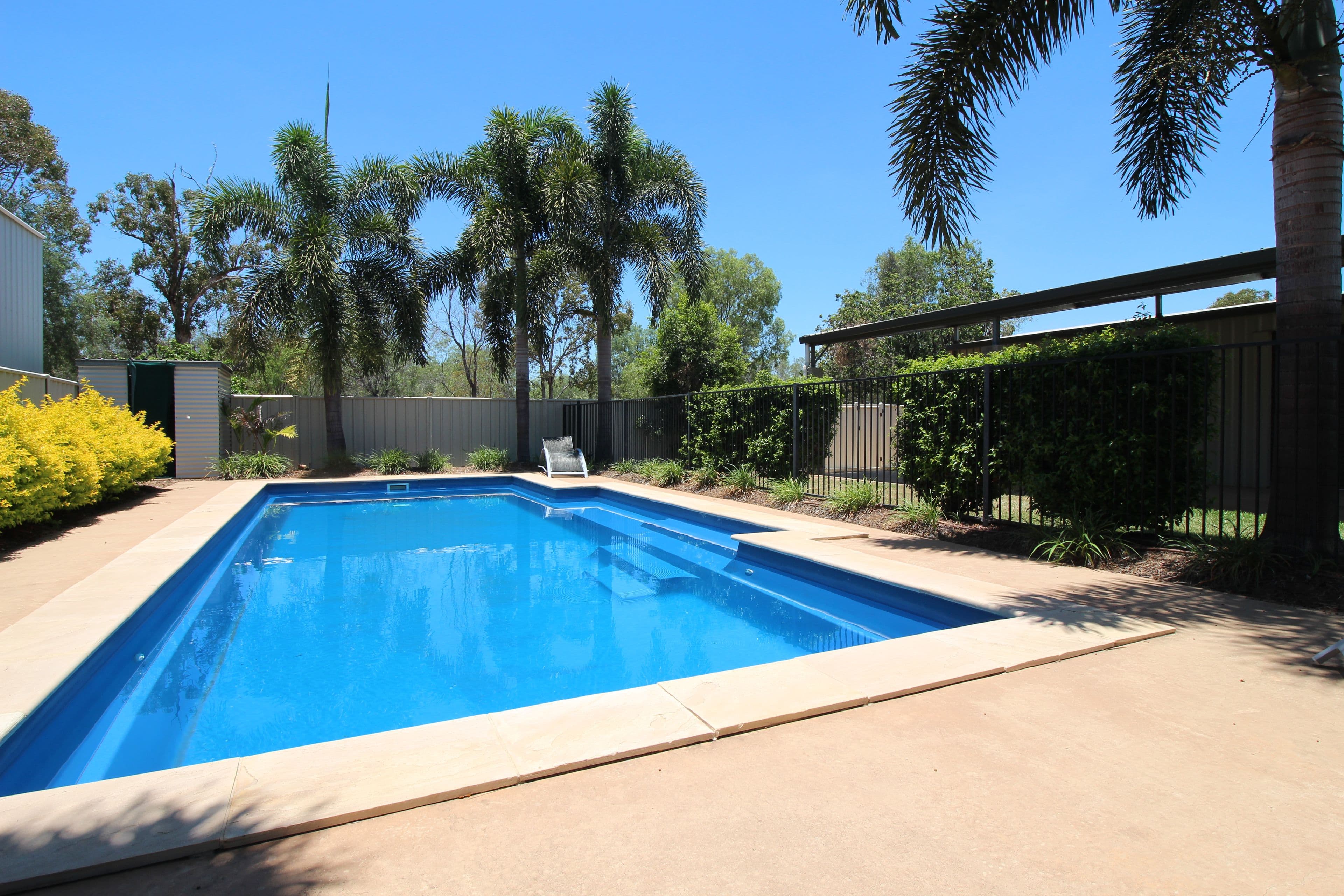 14 Cook Close, Emerald QLD 4720, Emerald - Thumbnail 2