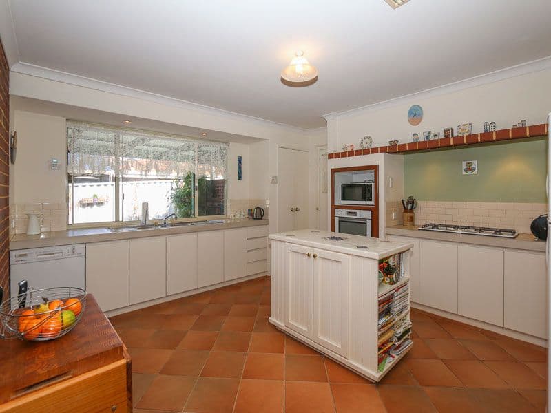 45 Spyglass Circle, Canning Vale WA 6155, Canning Vale - Thumbnail 2