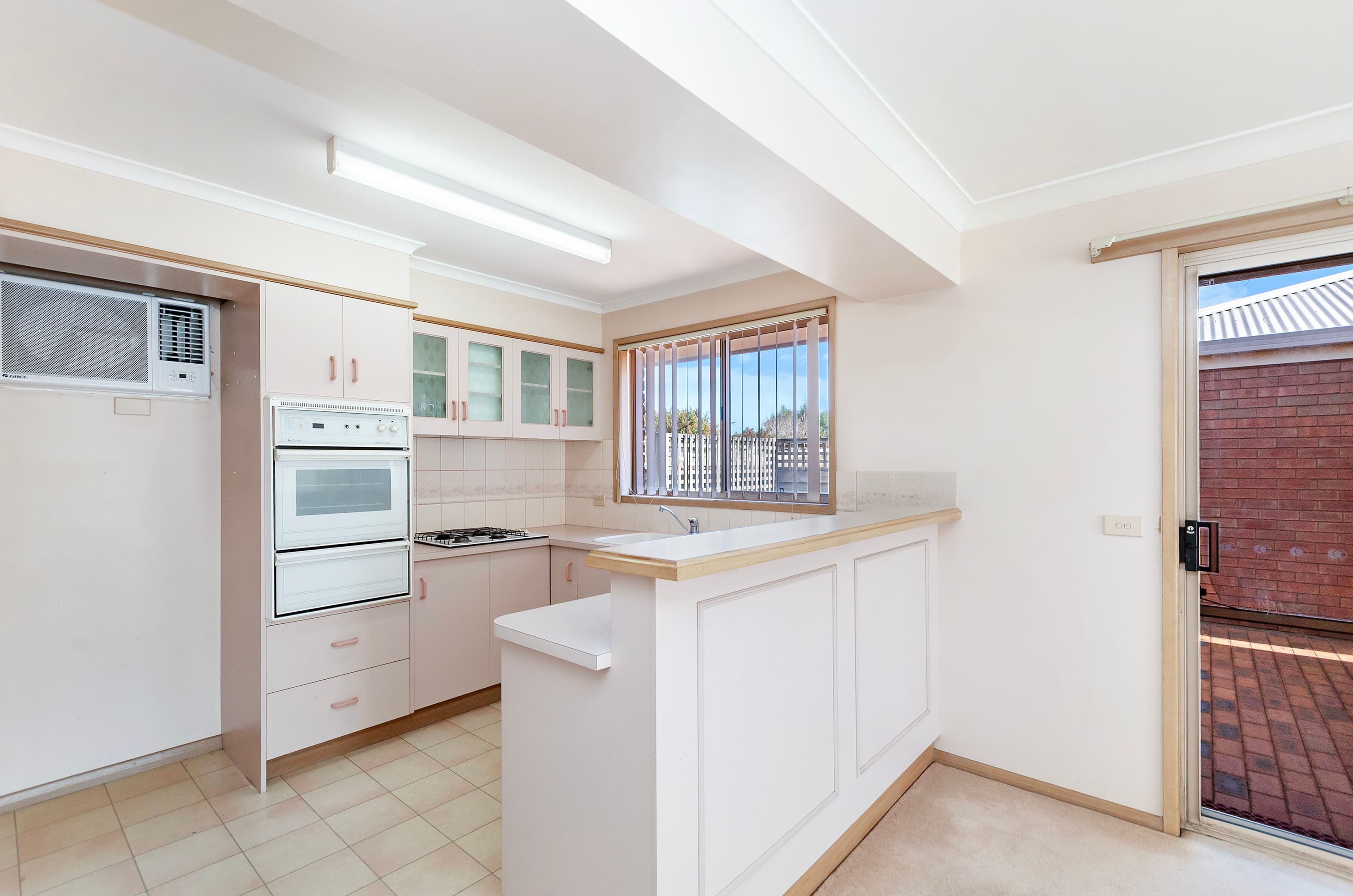 27 Allan Street, Warrnambool VIC 3280, Warrnambool - Thumbnail 2