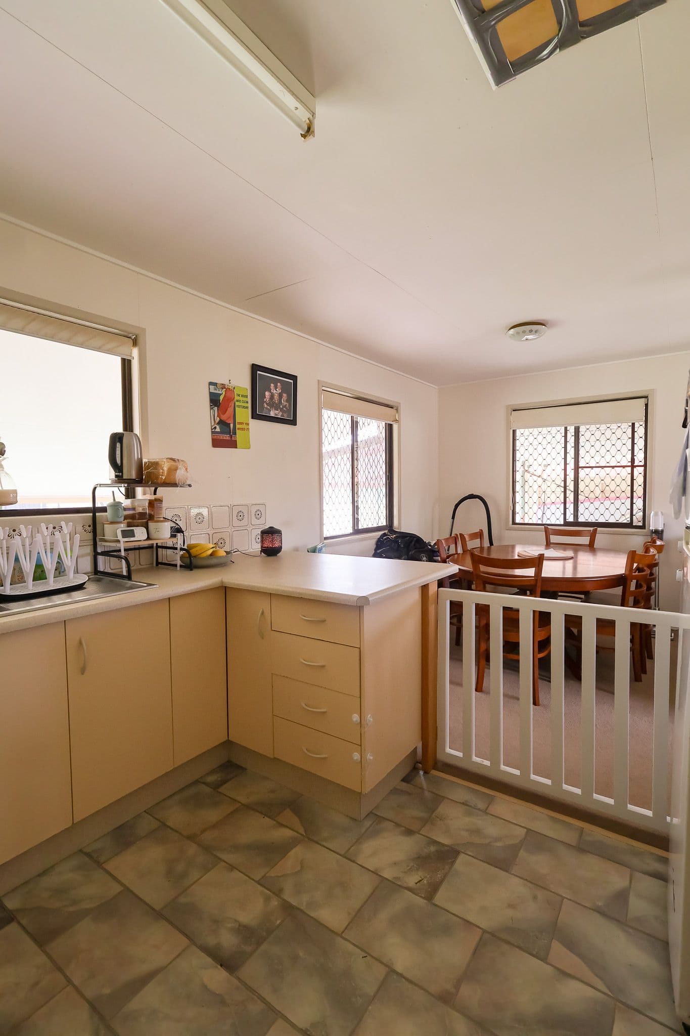 3 Taylor Street, Roma QLD 4455, Roma - Thumbnail 6