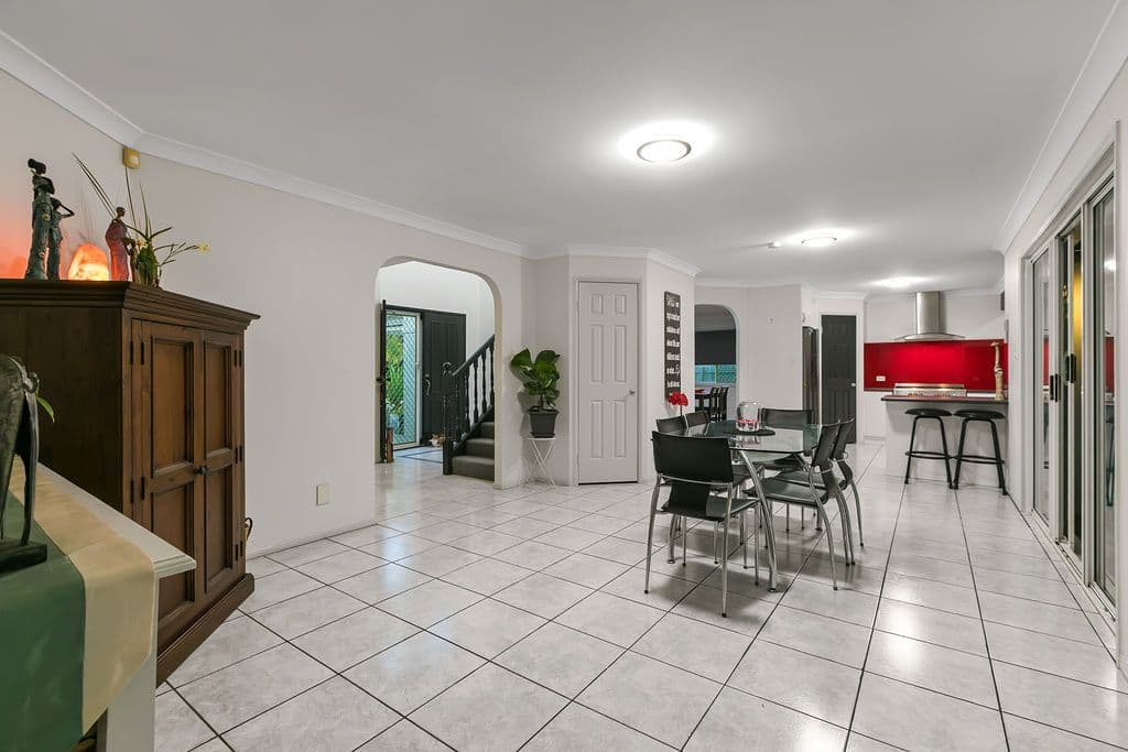 25 Ferguson Place, Coopers Plains QLD 4108, Coopers Plains - Thumbnail 3