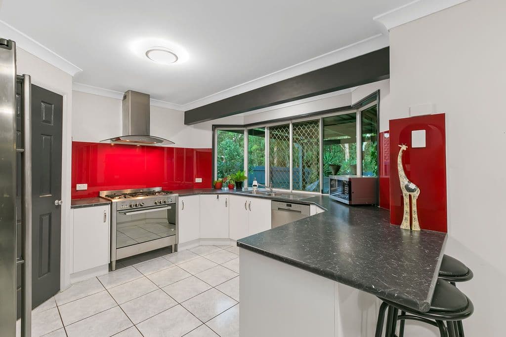 25 Ferguson Place, Coopers Plains QLD 4108, Coopers Plains - Thumbnail 5