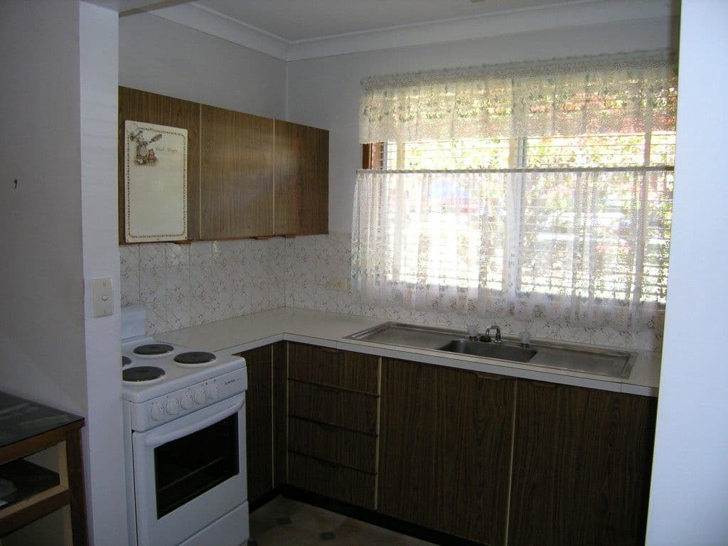 22 Sinclair Street, GOSFORD NSW 2250, Gosford - Thumbnail 2
