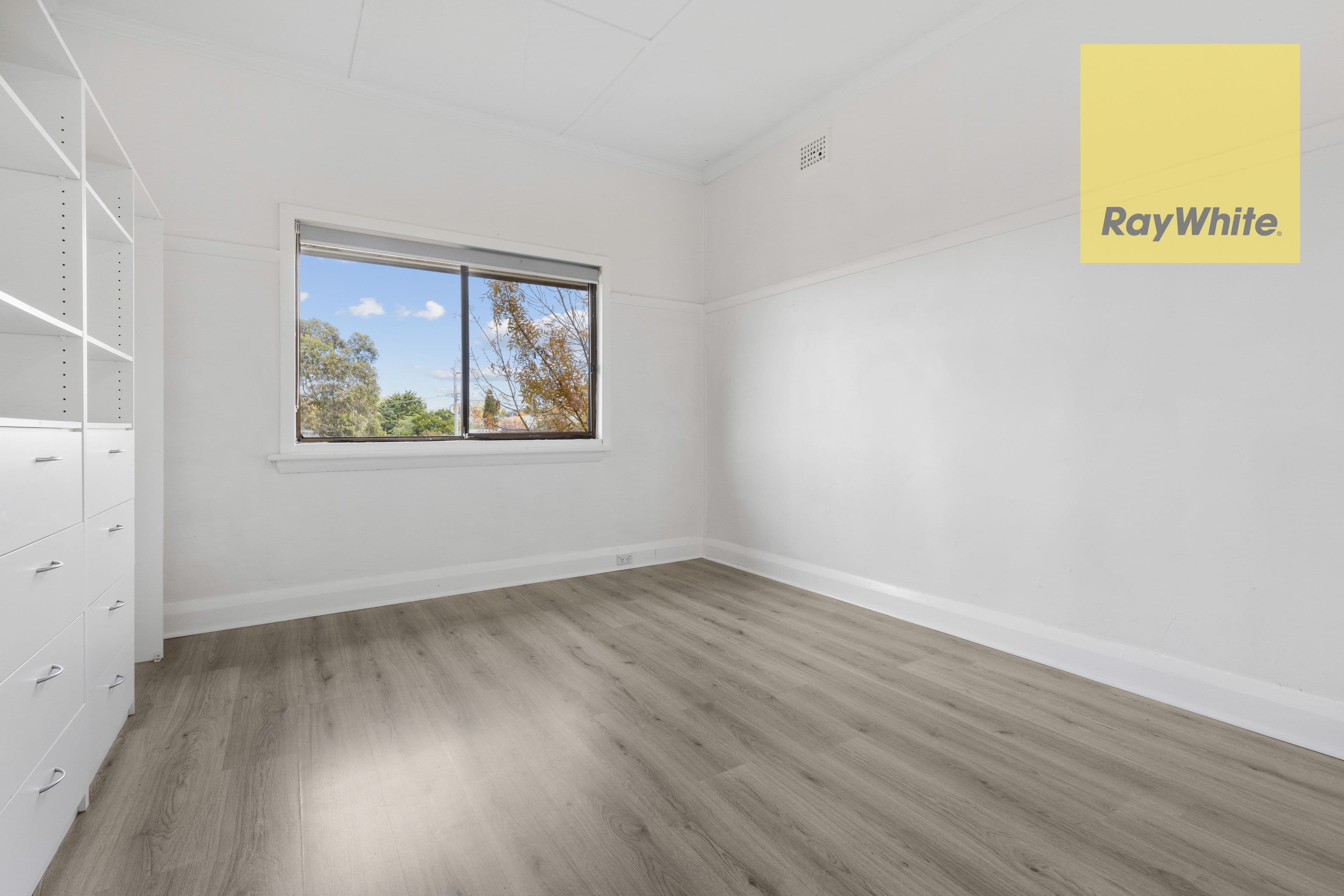 157 Clinton Street, Goulburn NSW 2580, Goulburn - Thumbnail 4