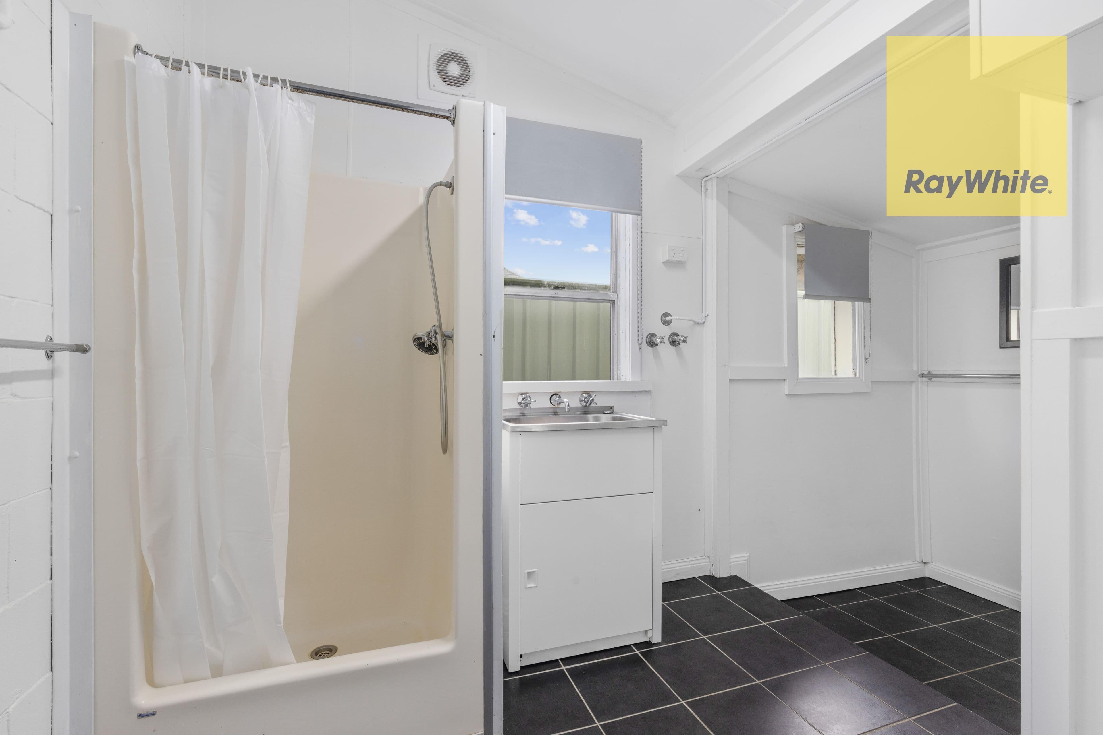 157 Clinton Street, Goulburn NSW 2580, Goulburn - Thumbnail 7