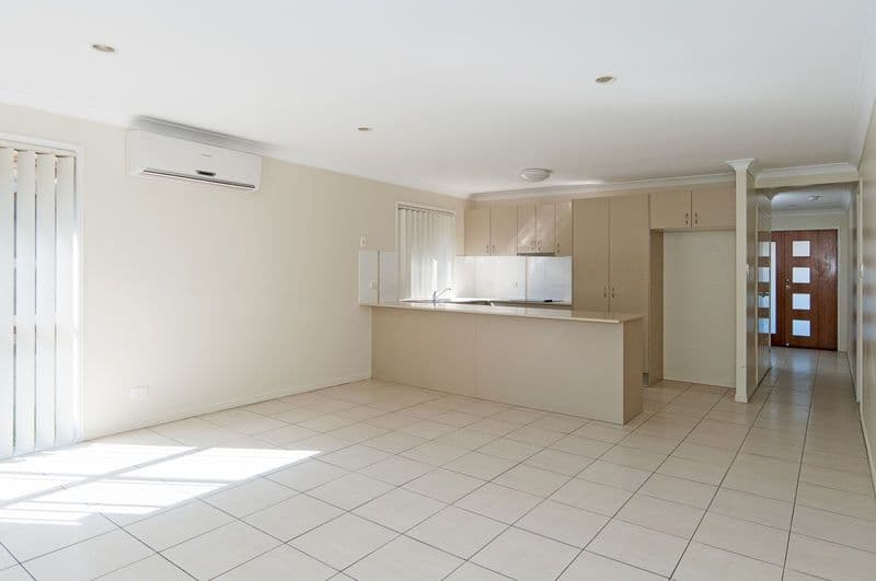 8 Julia Street, BRASSALL QLD 4305, Brassall - Thumbnail 3