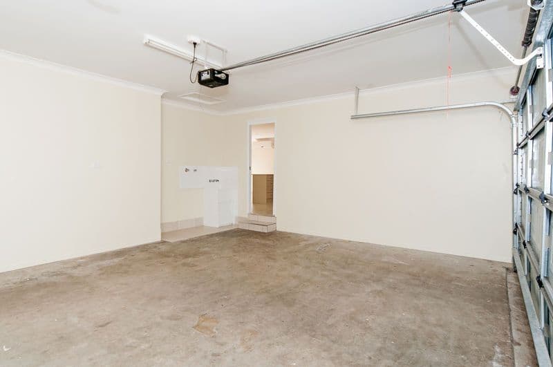 8 Julia Street, BRASSALL QLD 4305, Brassall - Thumbnail 6
