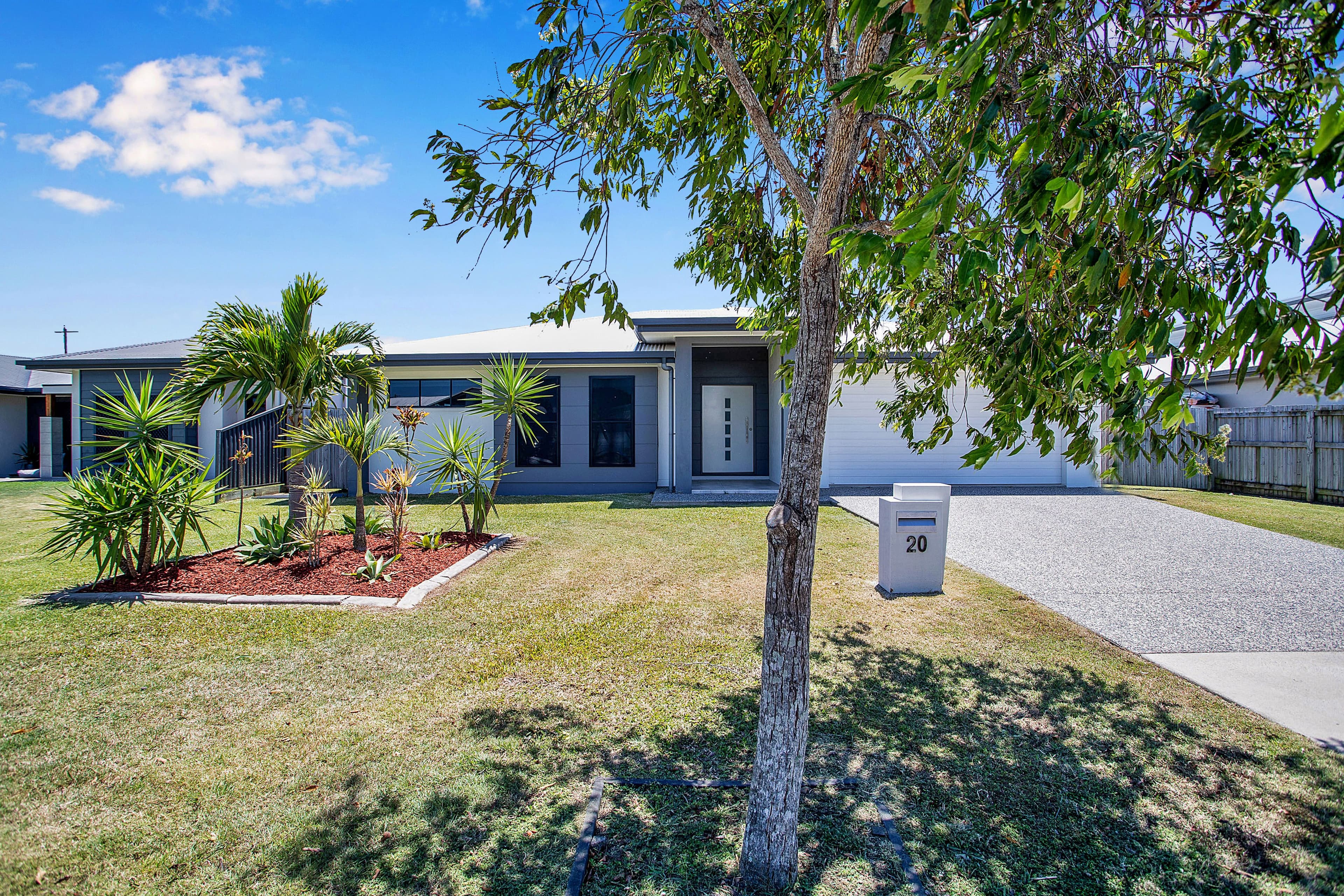 20 Goldwyn Close, Bakers Creek QLD 4740, Bakers Creek - Thumbnail 2