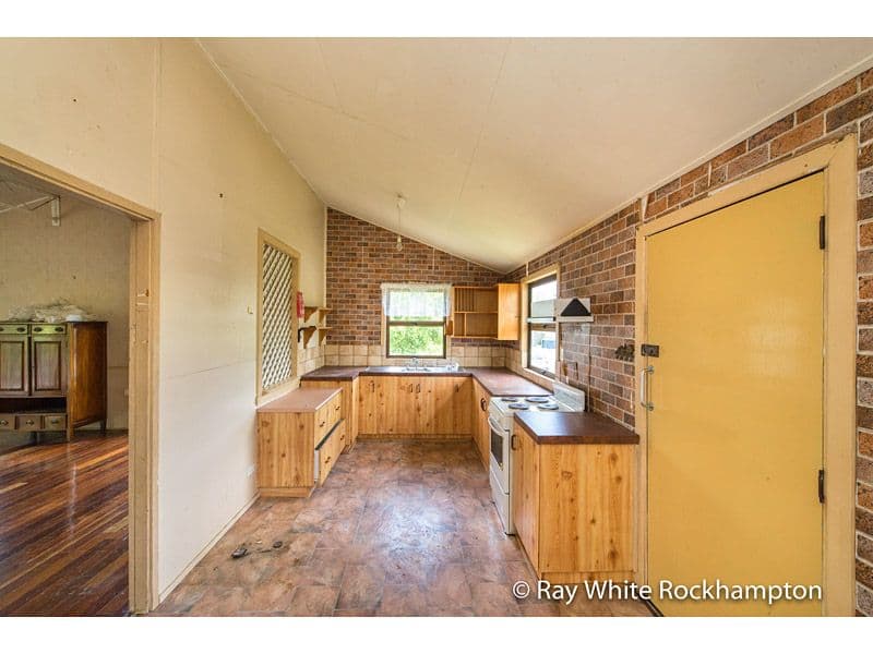 5 Ellis Street, Berserker QLD 4701, Berserker - Thumbnail 4