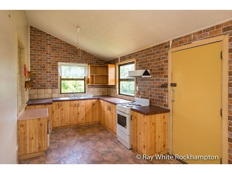 5 Ellis Street, Berserker QLD 4701, Berserker - Thumbnail 5