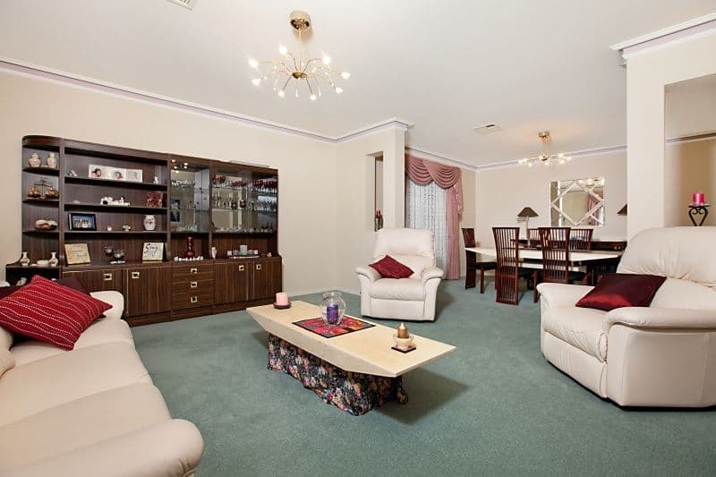 17 Riddoch Crescent, WOODCROFT SA 5162, Woodcroft - Thumbnail 4