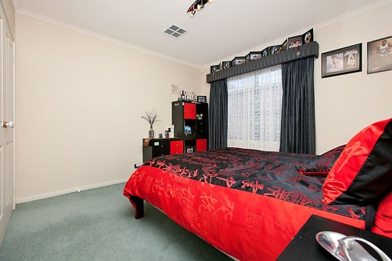 17 Riddoch Crescent, WOODCROFT SA 5162, Woodcroft - Thumbnail 6