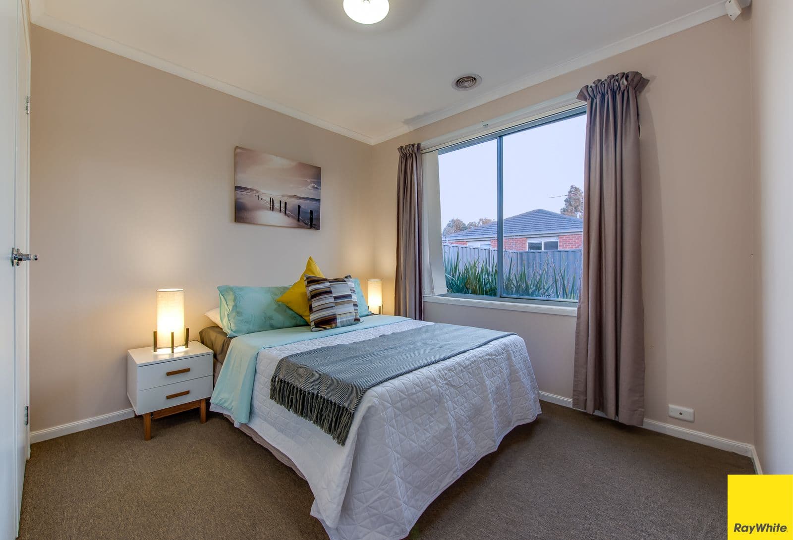 28 Rocky Gate Drive, Truganina VIC 3029, Truganina - Thumbnail 4