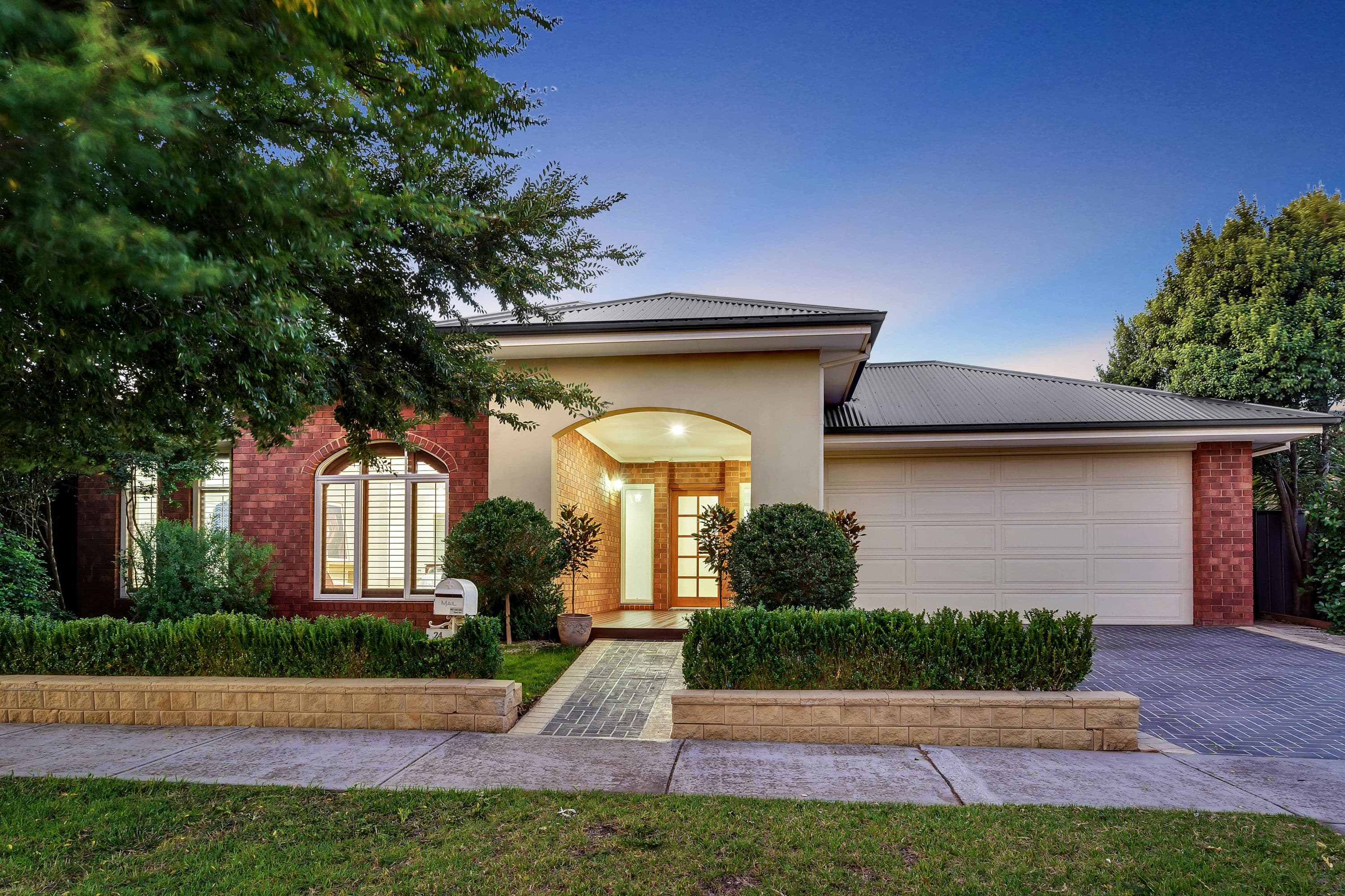 24 Arapiles Avenue, Craigieburn VIC 3064, Craigieburn - Image 1
