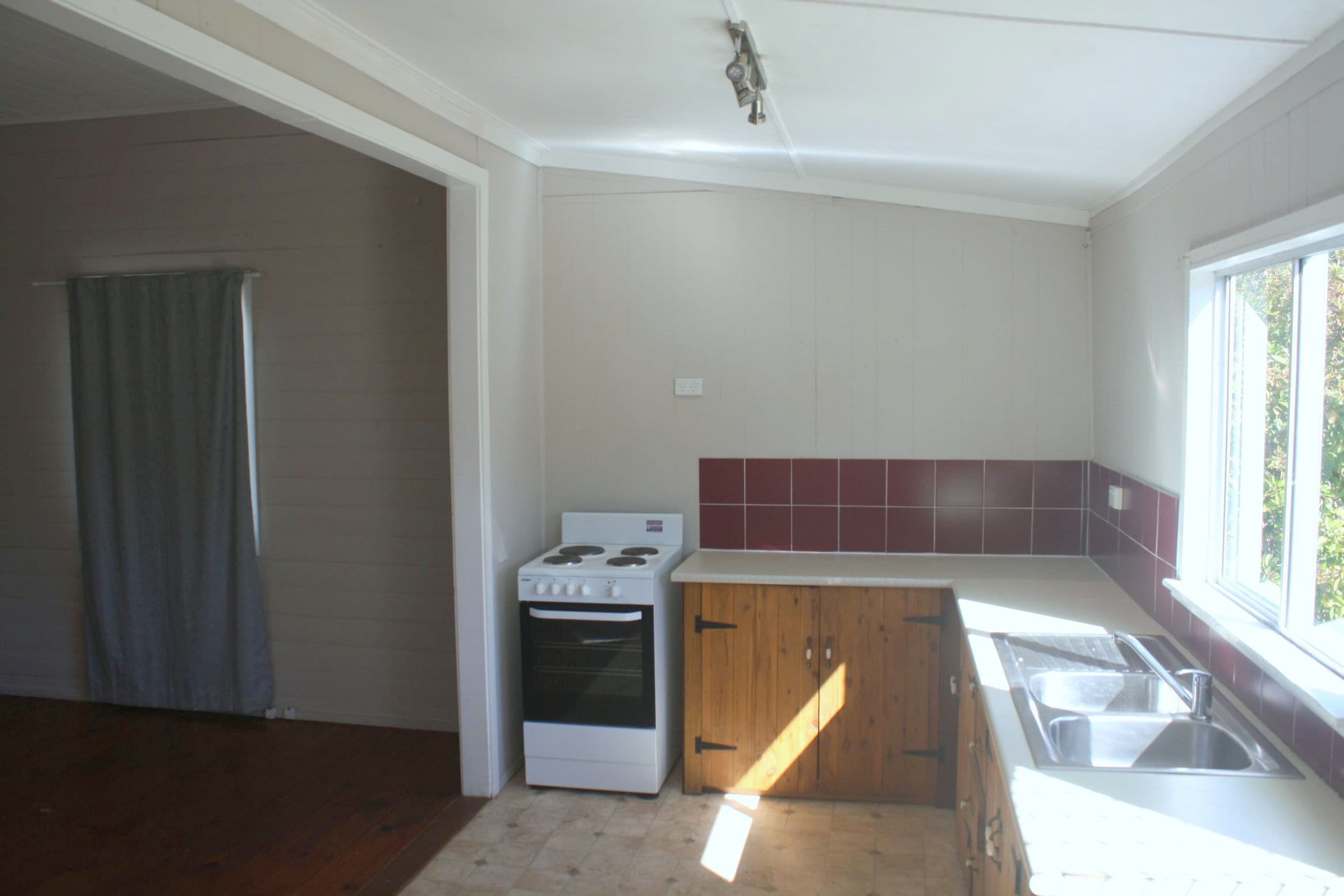 7 Jeffries Street, Yeppoon QLD 4703, Yeppoon - Thumbnail 4