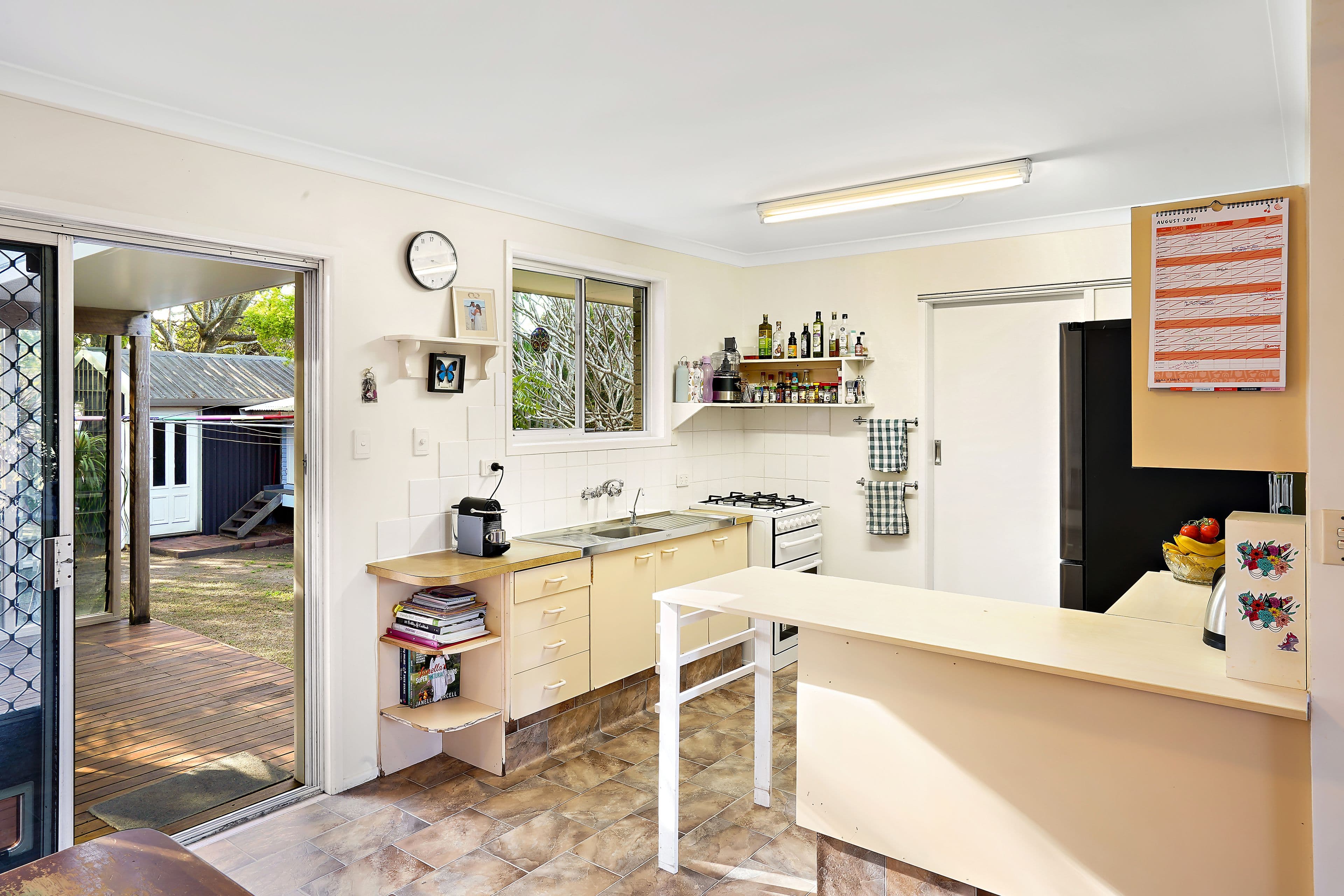 15 Celebes Avenue, Palm Beach QLD 4221, Palm Beach - Thumbnail 7
