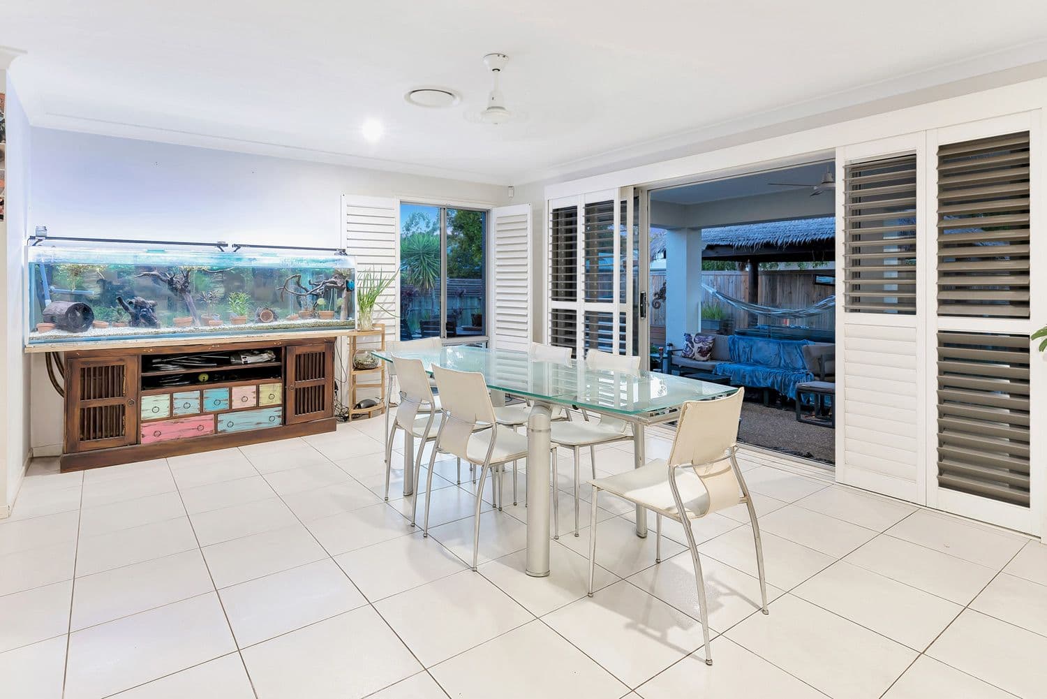 8 Casuarina Way, Helensvale QLD 4212, Helensvale - Thumbnail 2