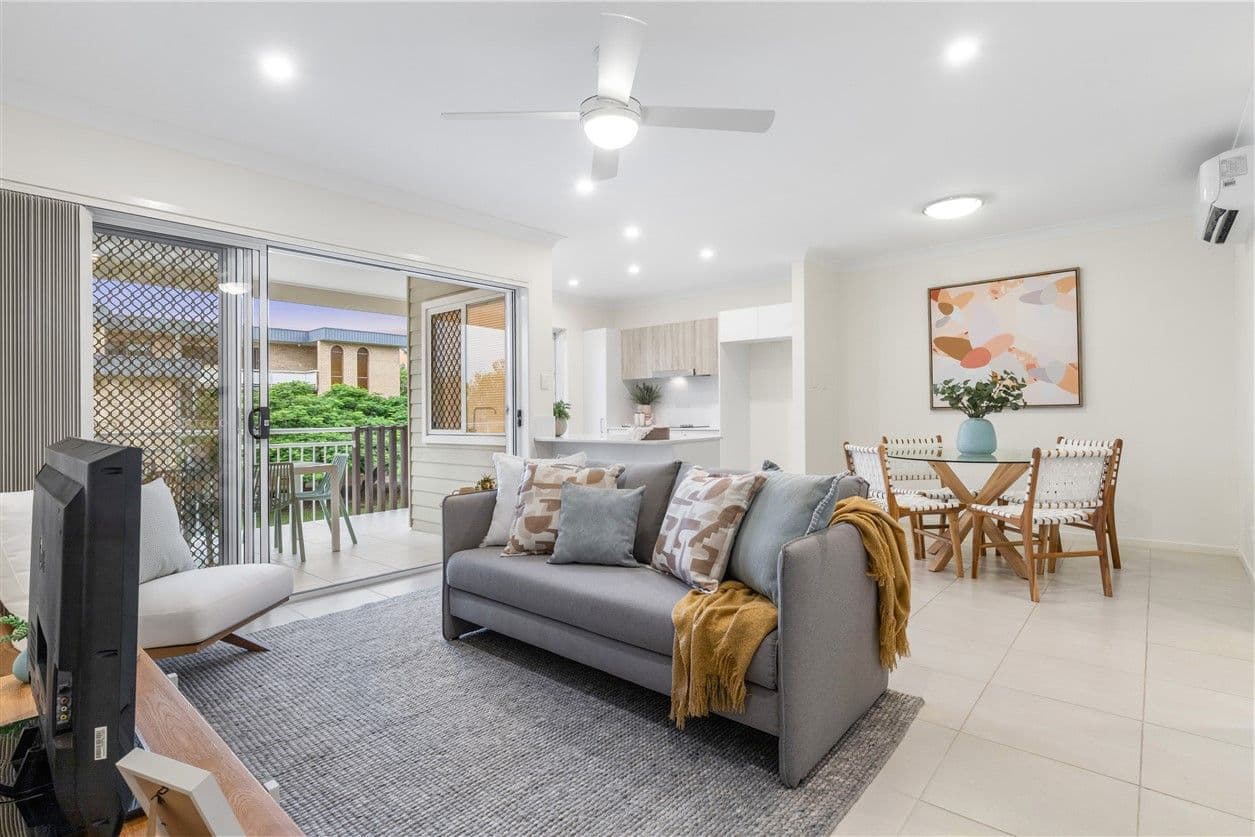 27 Rentoul Street, Gordon Park QLD 4031, Gordon Park - Image 1