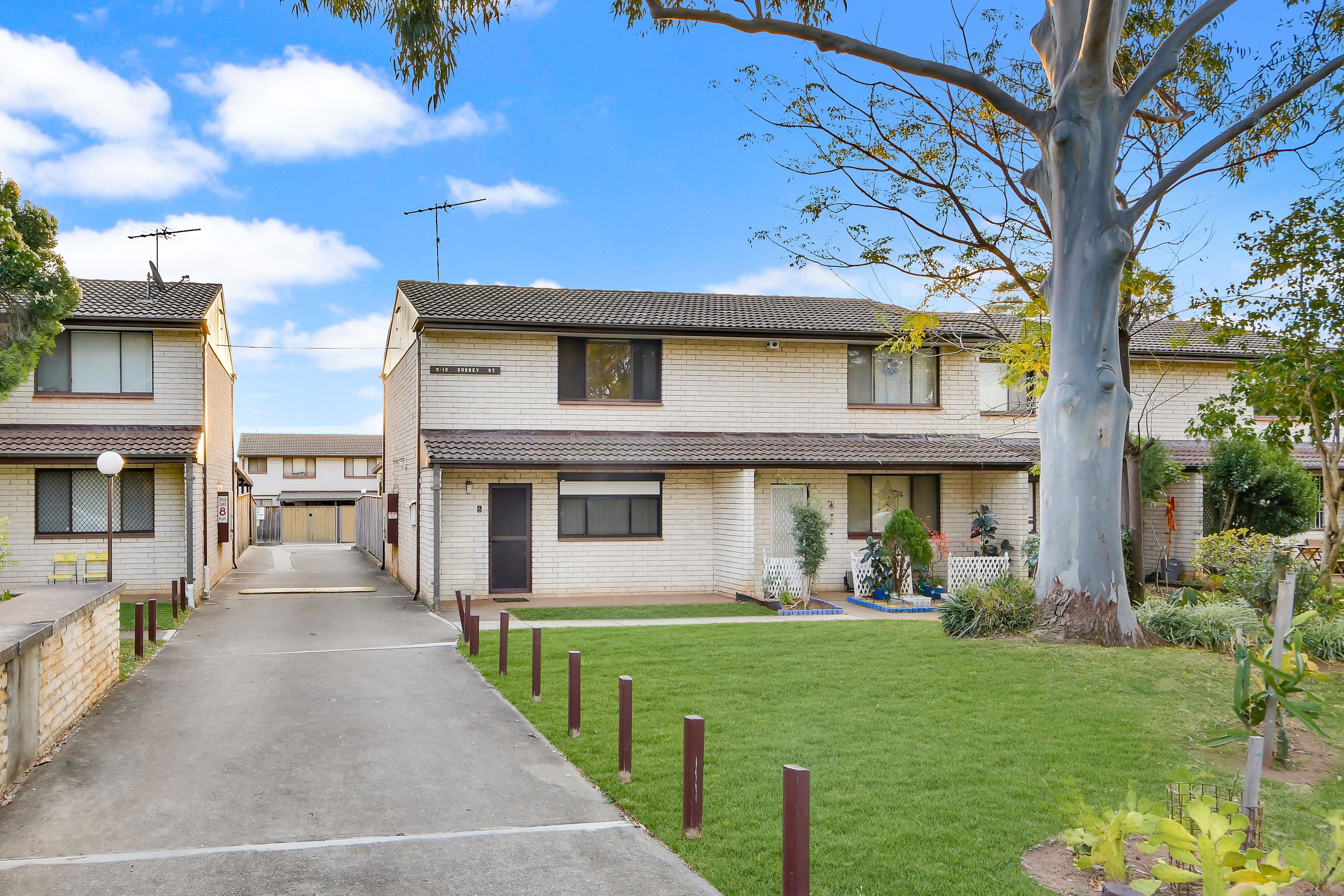 9 Surrey Street, Minto - Thumbnail 2