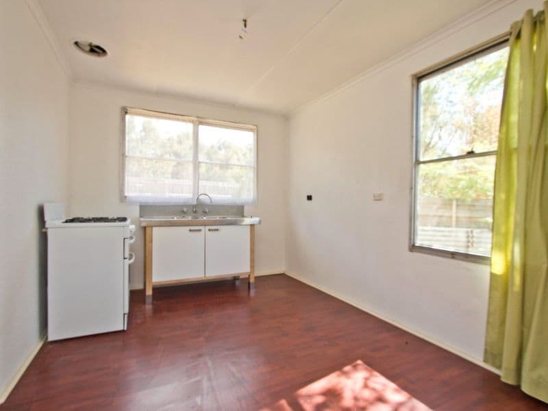 48 Rosemary Crescent, FRANKSTON NORTH VIC 3200, Frankston North - Thumbnail 3