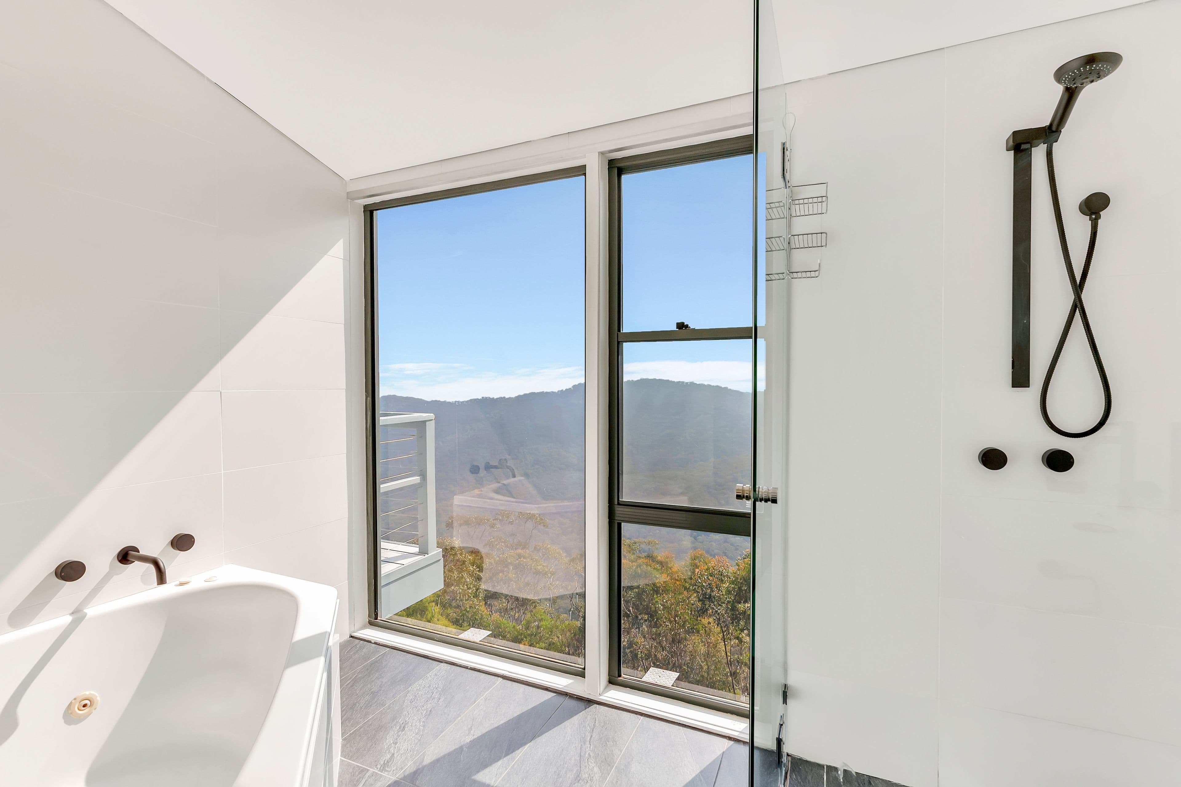 232 Victoria Street, Mount Victoria - Thumbnail 5
