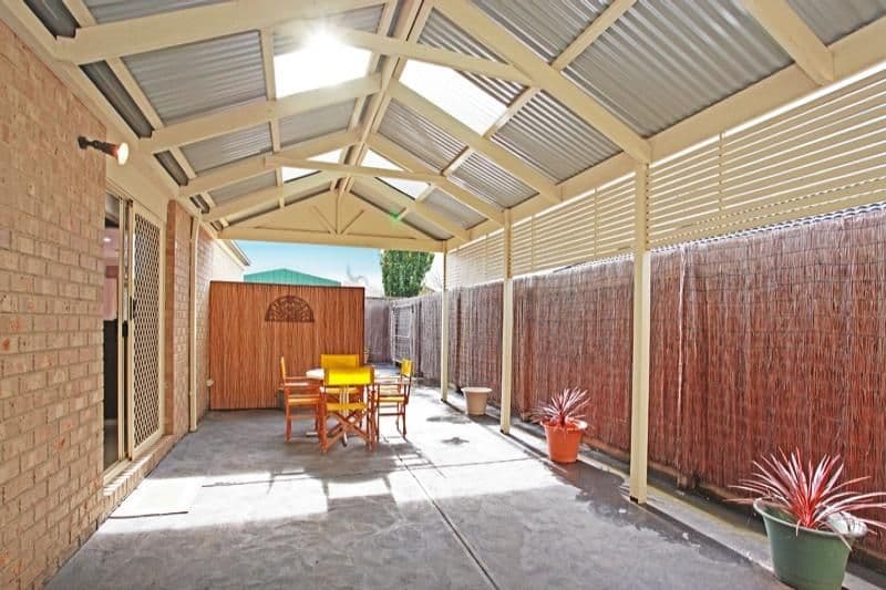 16 Samchelle Place, PAKENHAM VIC 3810, Pakenham - Thumbnail 3