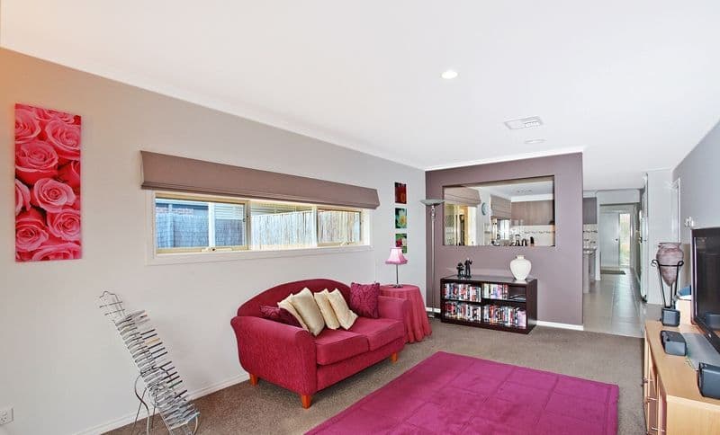 16 Samchelle Place, PAKENHAM VIC 3810, Pakenham - Thumbnail 4