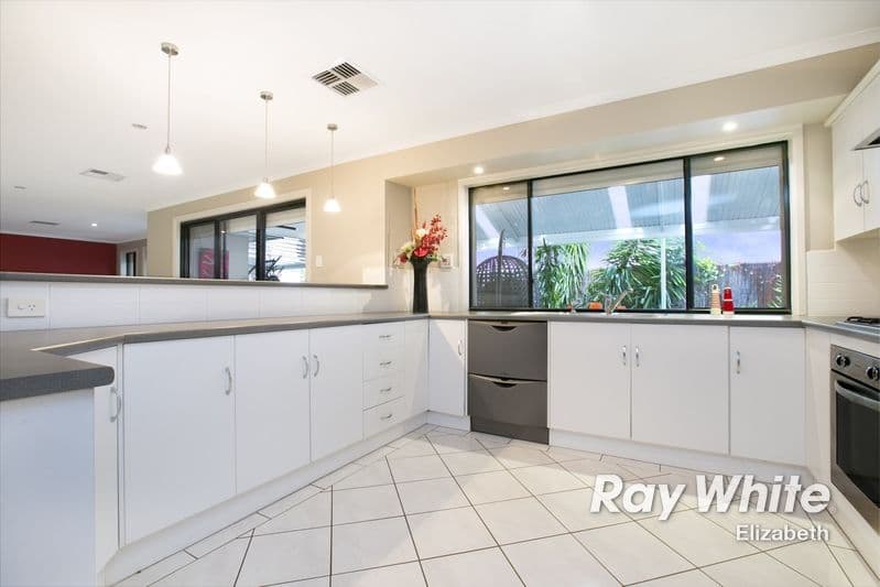 6 Manchester Circuit, CRAIGMORE SA 5114, Craigmore - Thumbnail 4