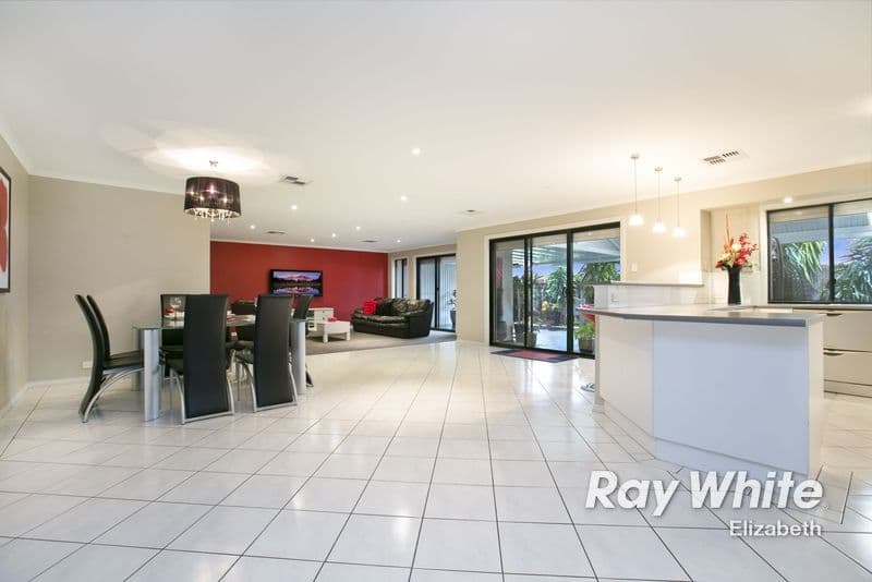 6 Manchester Circuit, CRAIGMORE SA 5114, Craigmore - Thumbnail 5