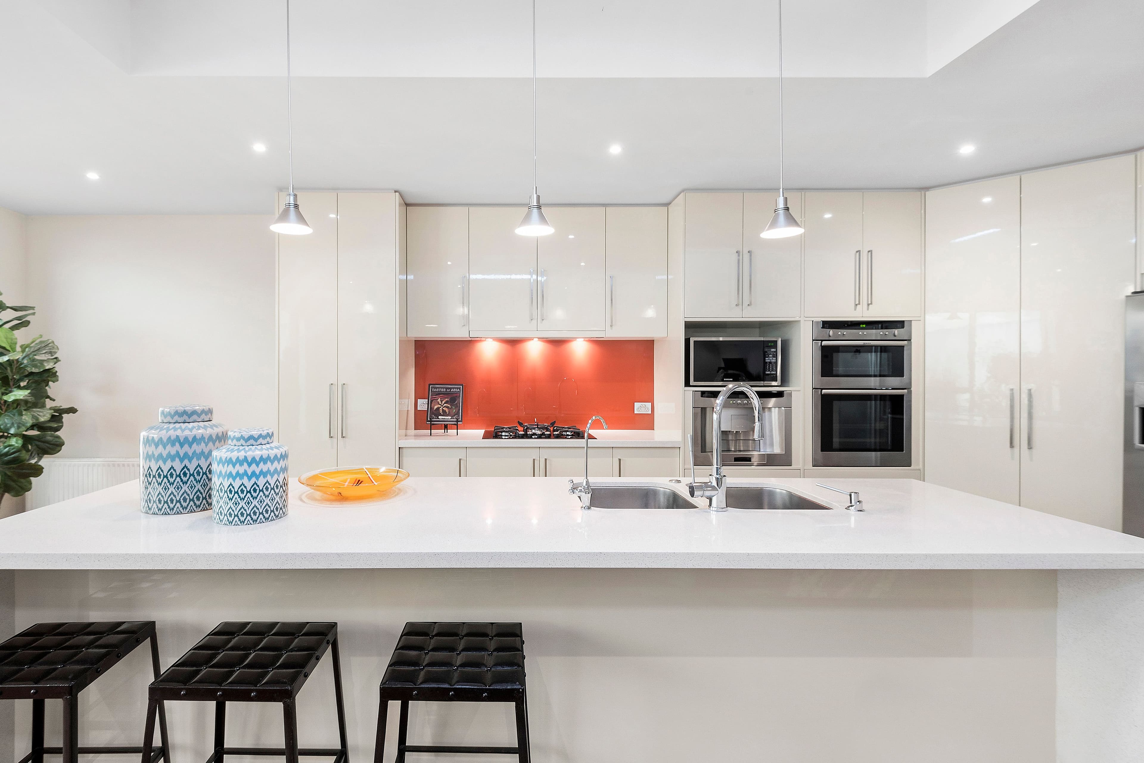 6B Forster Court, Bentleigh East VIC 3165, Bentleigh East - Thumbnail 2