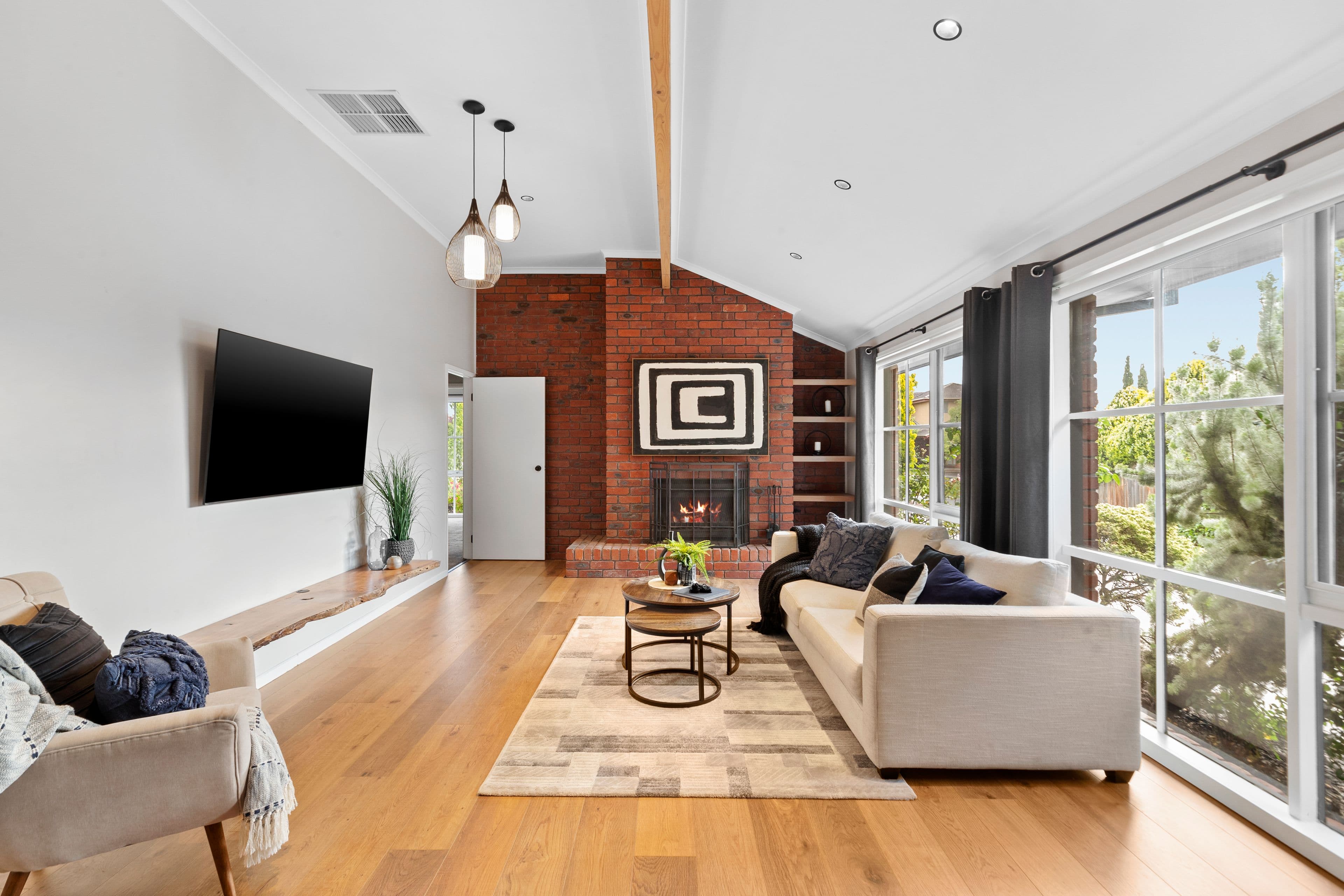14 Rowland Court, Ferntree Gully VIC 3156, Ferntree Gully - Thumbnail 2