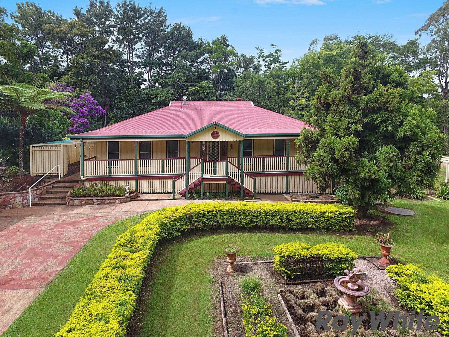 25 Burgess Avenue, Maleny QLD 4552, Maleny - Thumbnail 2