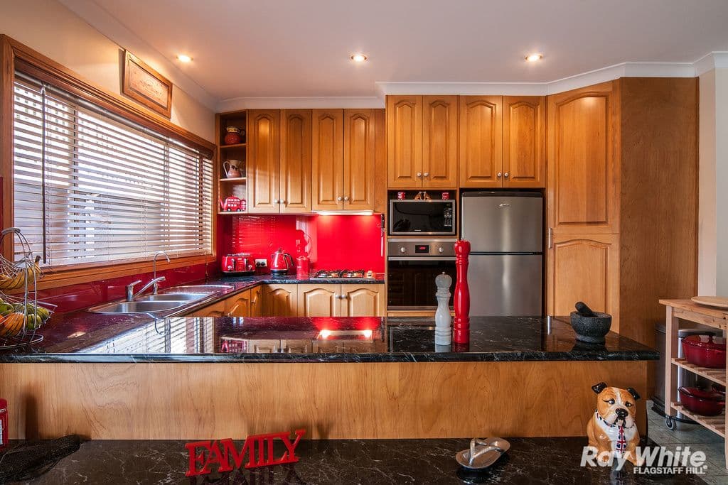 43 Ironbark Avenue, FLAGSTAFF HILL SA 5159, Flagstaff Hill - Thumbnail 2