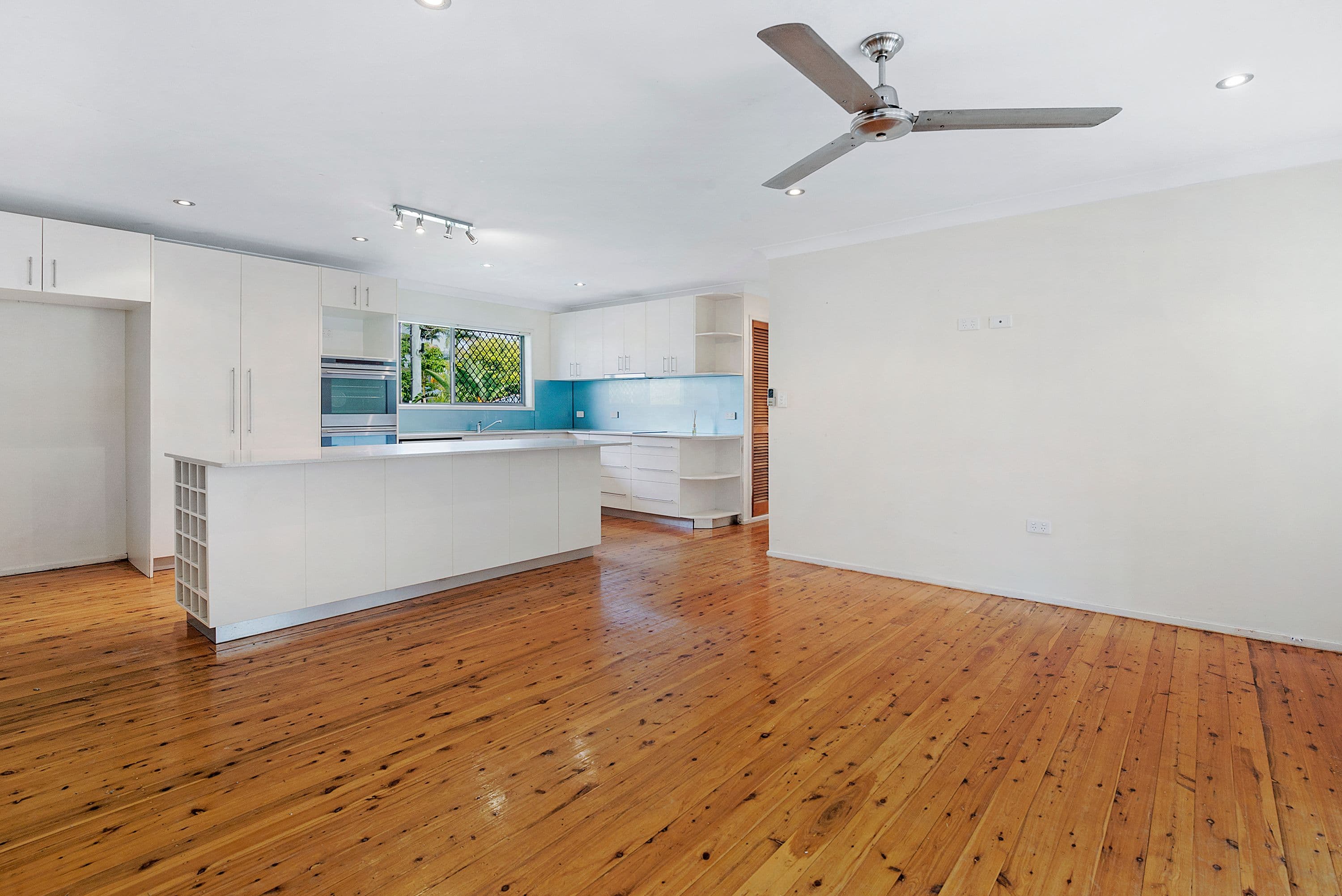 15 Kallay Street, Miami QLD 4220, Miami - Thumbnail 7