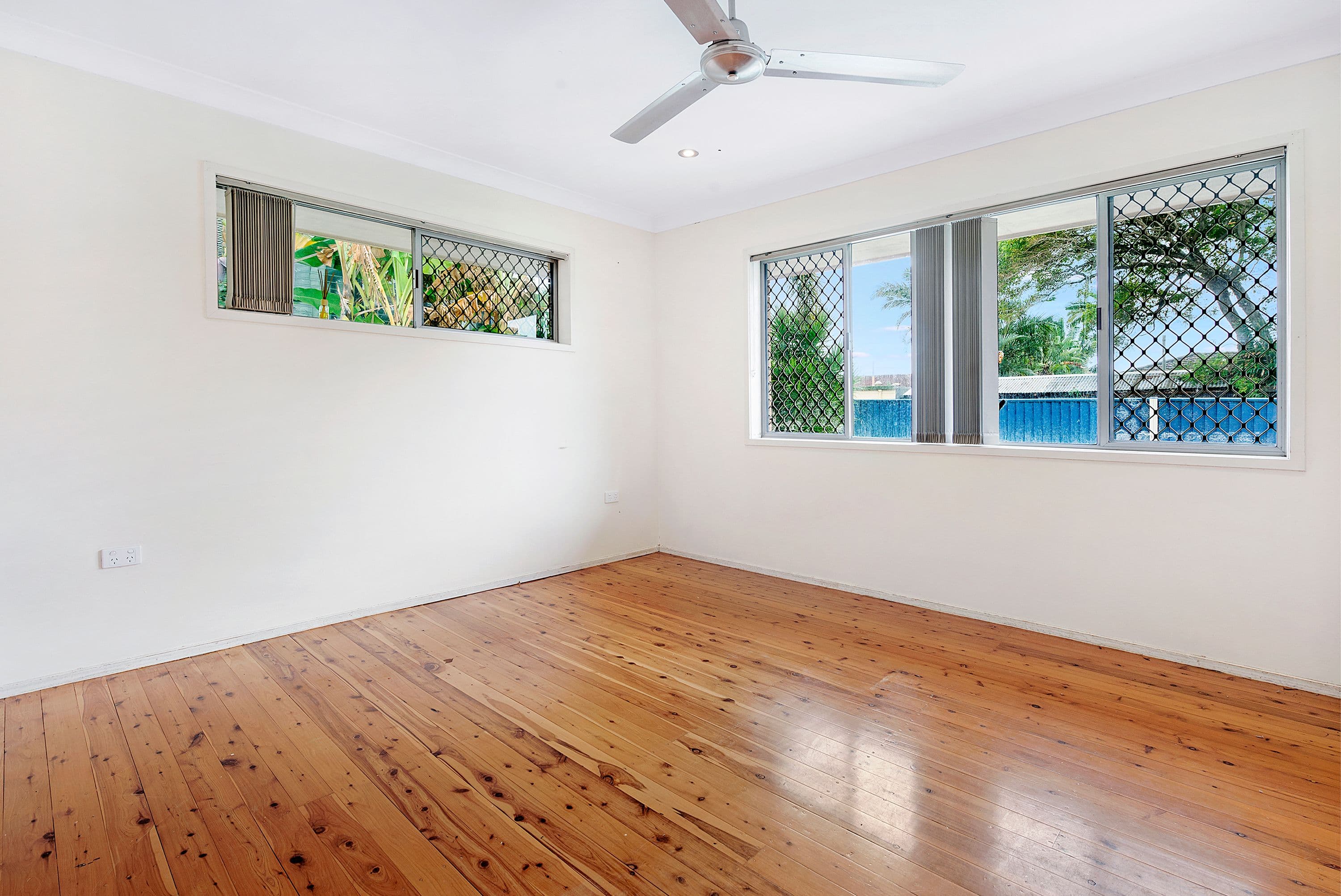 15 Kallay Street, Miami QLD 4220, Miami - Thumbnail 8