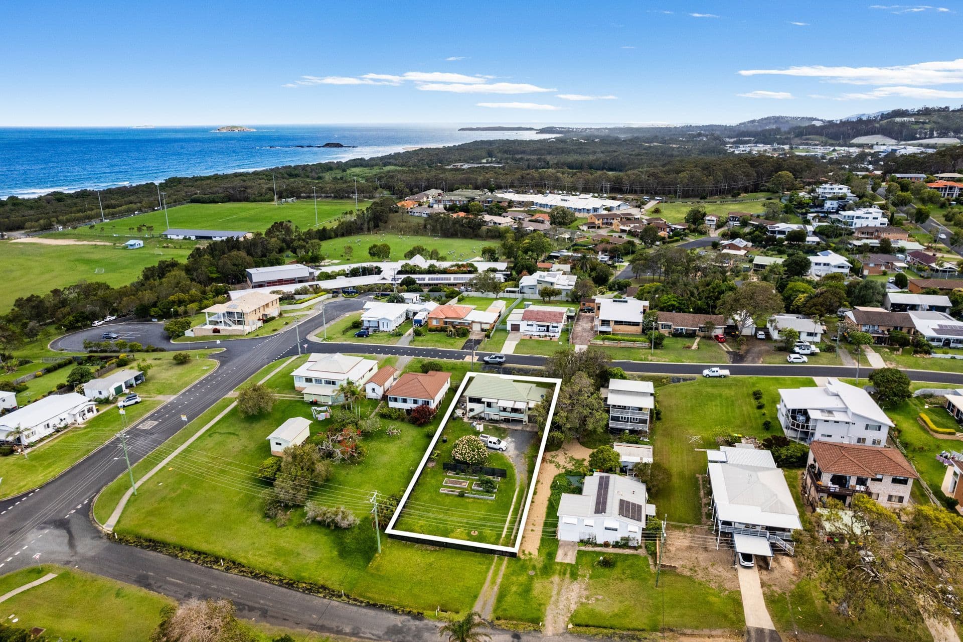 15 Waterloo Street, Woolgoolga NSW 2456, Woolgoolga - Thumbnail 2