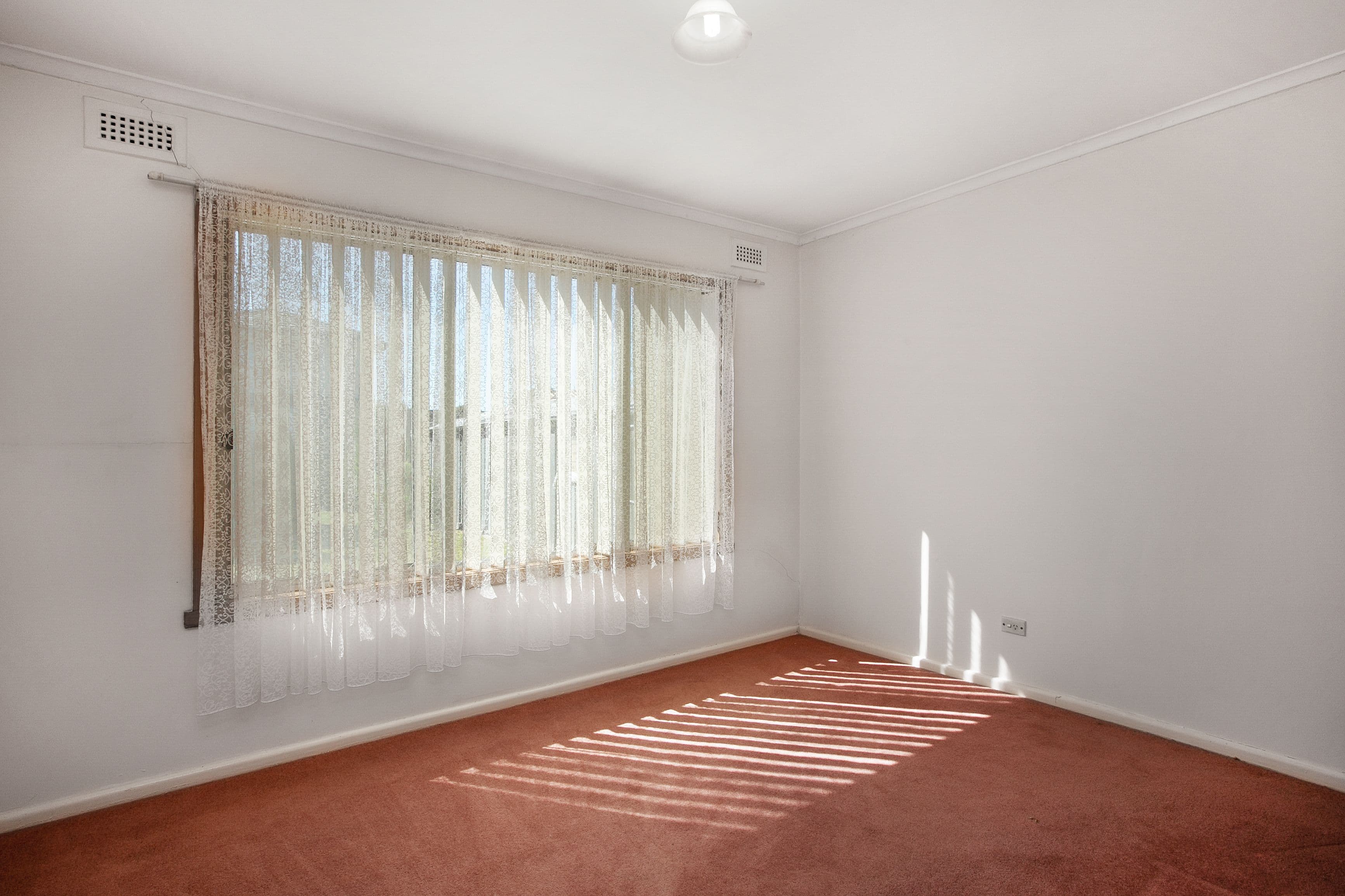 4 Sutherland Street, Hadfield VIC 3046, Hadfield - Thumbnail 7