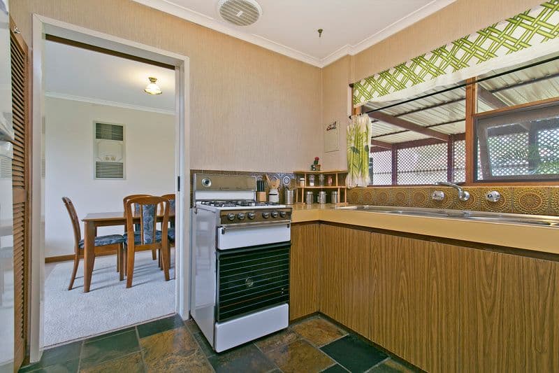 35 Zenobia Crescent, MODBURY NORTH SA 5092, Modbury North - Thumbnail 5