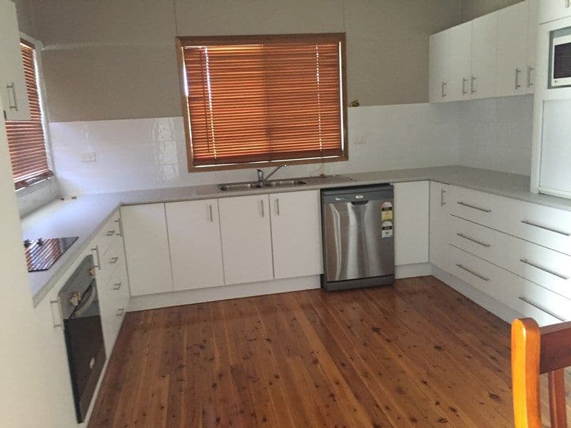 184 Parry Street, Charleville QLD 4470, Charleville - Thumbnail 5