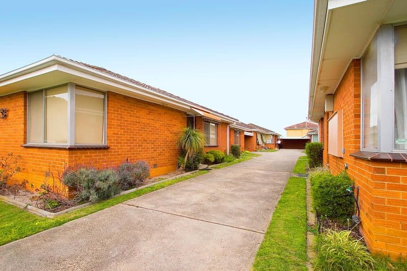 11-15  Axelton Street, CHELTENHAM VIC 3192, Cheltenham - Thumbnail 2