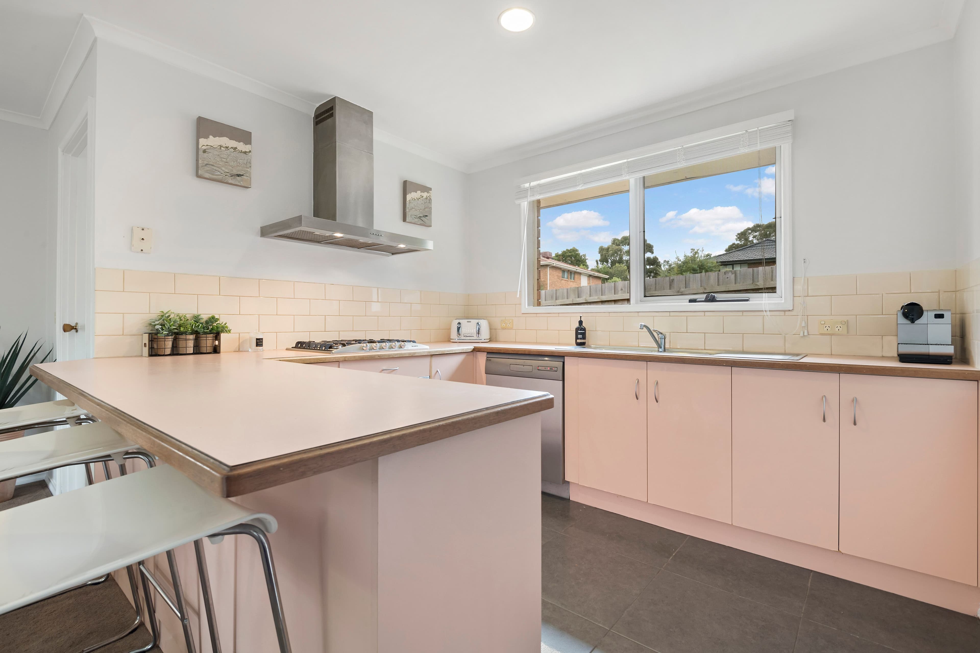 198 Heatherhill Road, Frankston VIC 3199, Frankston - Thumbnail 4