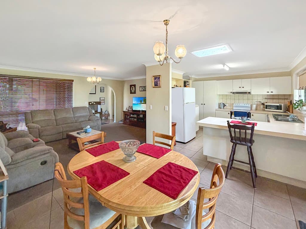 13 Buckingham Street, Kingaroy, QLD, 4610, Kingaroy - Thumbnail 4