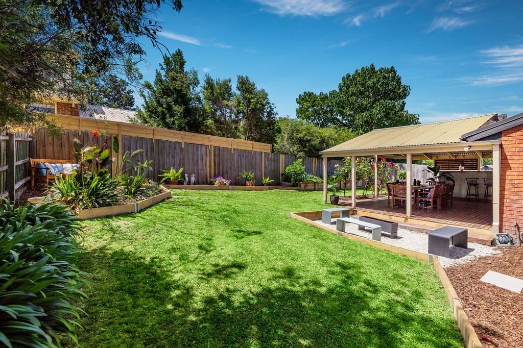 20 Lesay Drive, SAINT HELENA VIC 3088, St Helena - Thumbnail 7