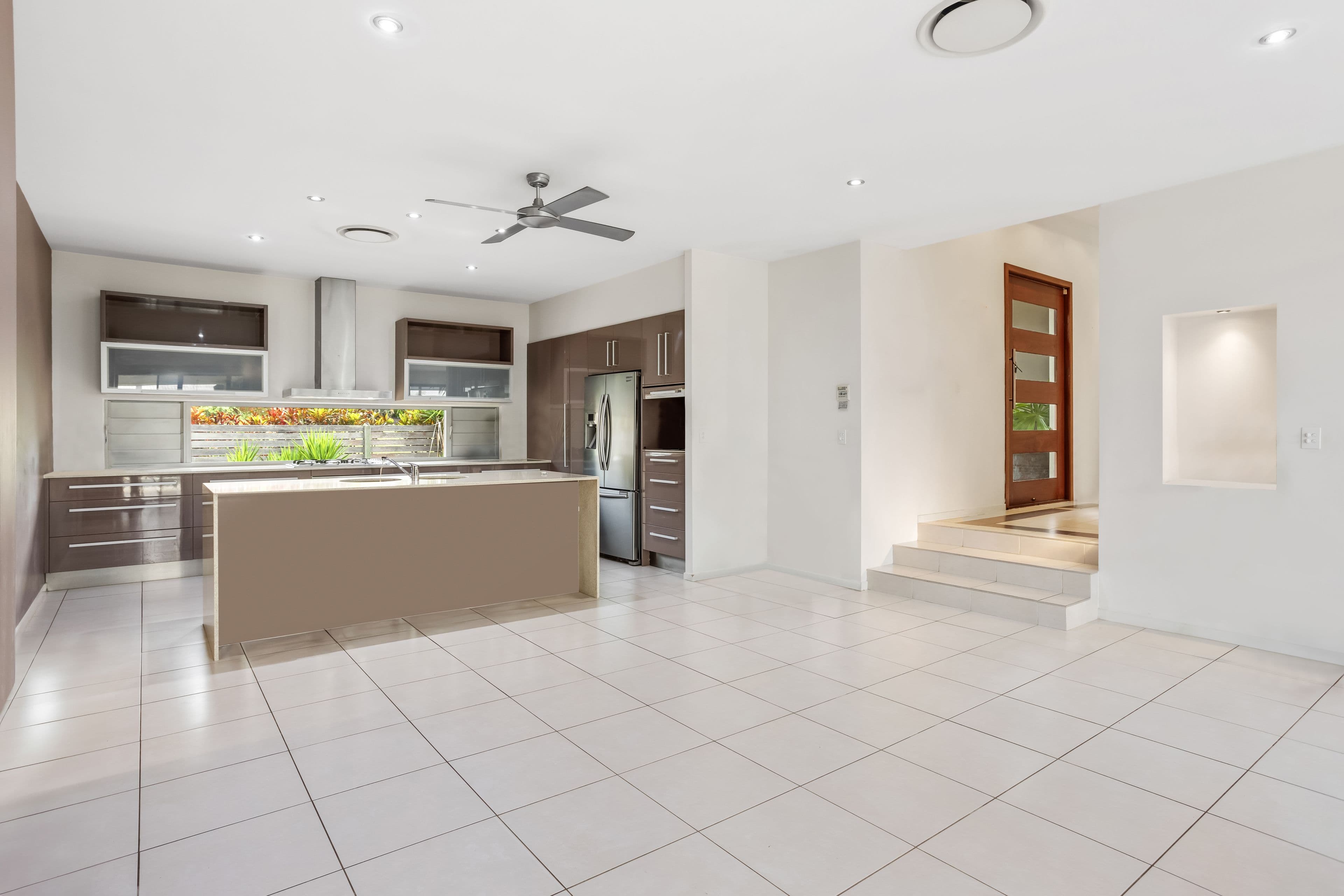 1 First Light Court, Coomera Waters QLD 4209, Coomera - Thumbnail 4