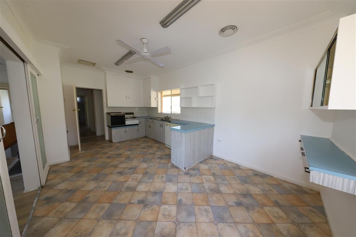 105 Russell Street, Tumut - Thumbnail 5