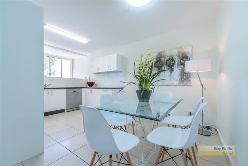 33 Oliver Street, NUNDAH QLD 4012, Nundah - Thumbnail 2