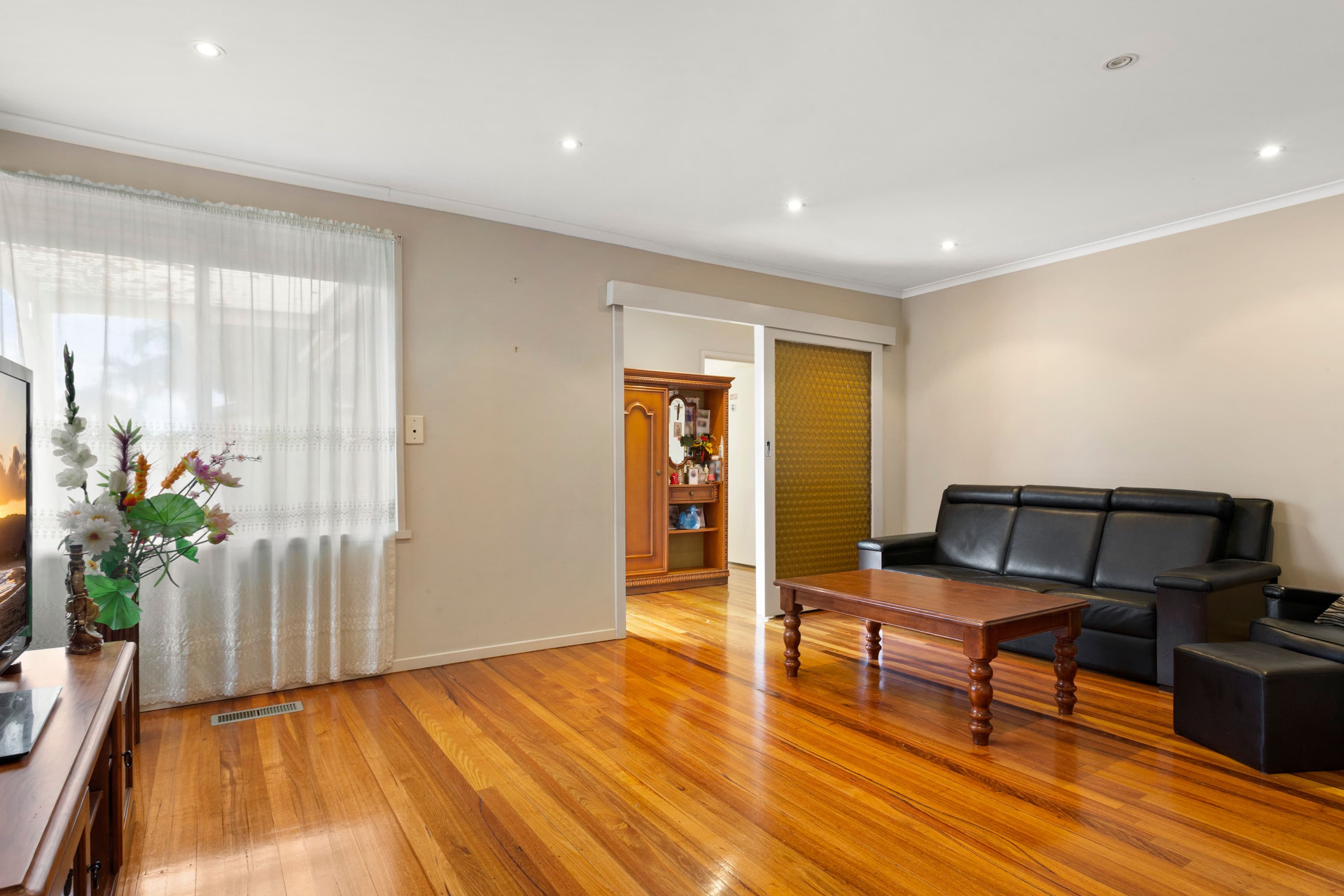 11 Lynne Street, Lalor VIC 3075, Lalor - Thumbnail 4